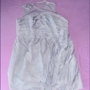Vera Wang White Chiffon Dress in Gray Size 22
